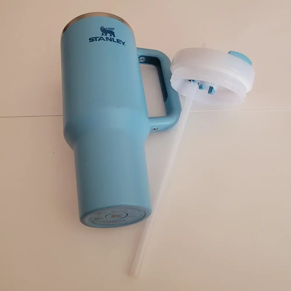 Stanley Quencher H2.0 FlowState Tumbler 40 oz Light Blue Teal with Handle Straw